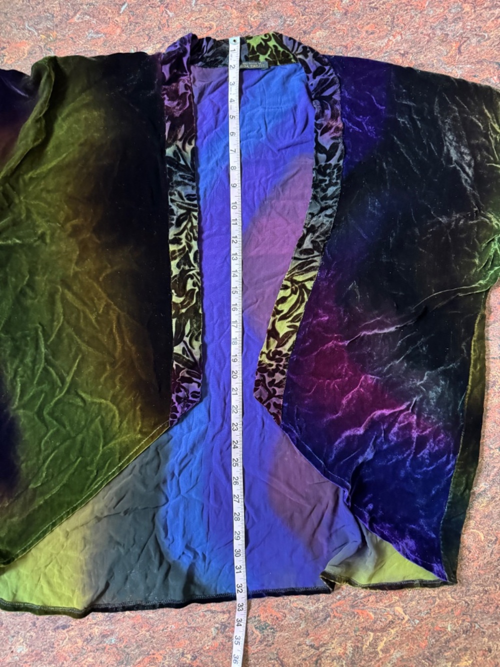 Exquisite Silk Velvet Hand Painted Kimono Style Jacket - Picture 11 of 11